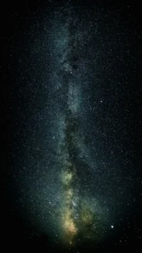 Milky Way Galaxy Night Sky 4K AMOLED Wallpaper